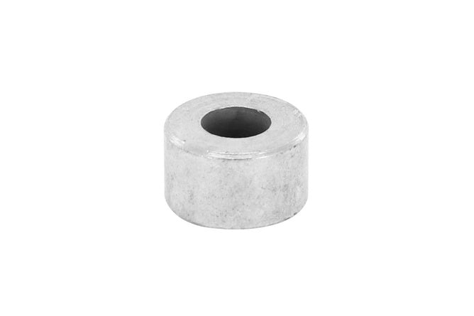 Distanscylinderhuvud 8,2x17x10mm MBK 85 / 88