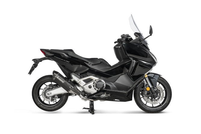 Slip-on Avgassystem Akrapovic Honda Forza 750cc 21 - 24 svart