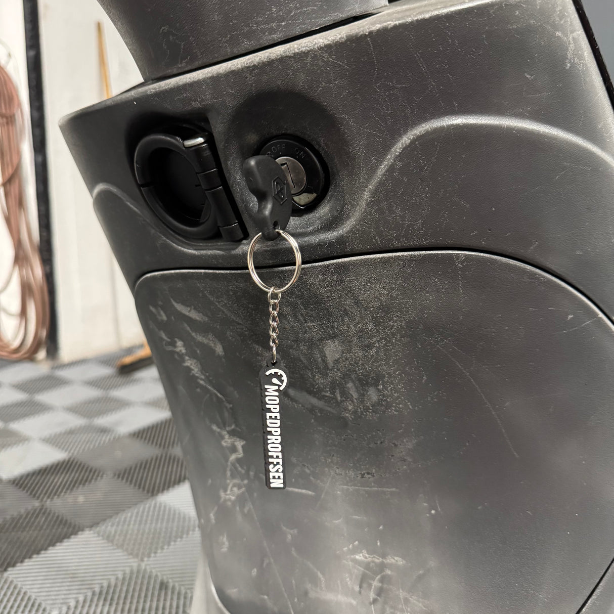 MOPEDPROFFSEN NYCKELRING