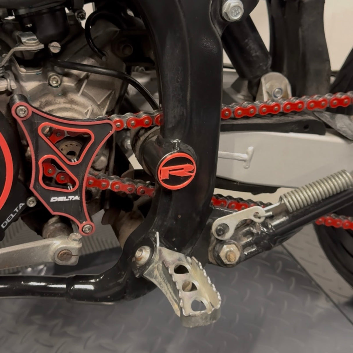 Delta Rampluggar Rieju