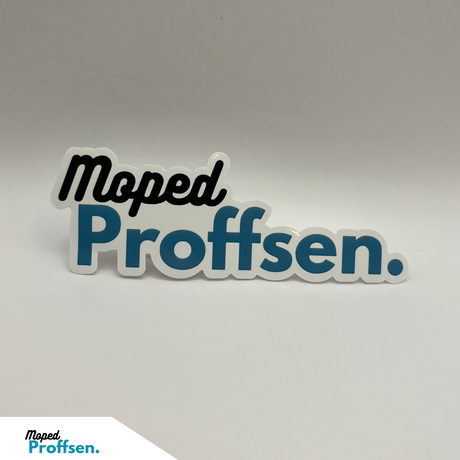 MOPEDPROFFSEN. DEKAL/KLISTERMÄRKE 12X4CM - Mopedproffsen