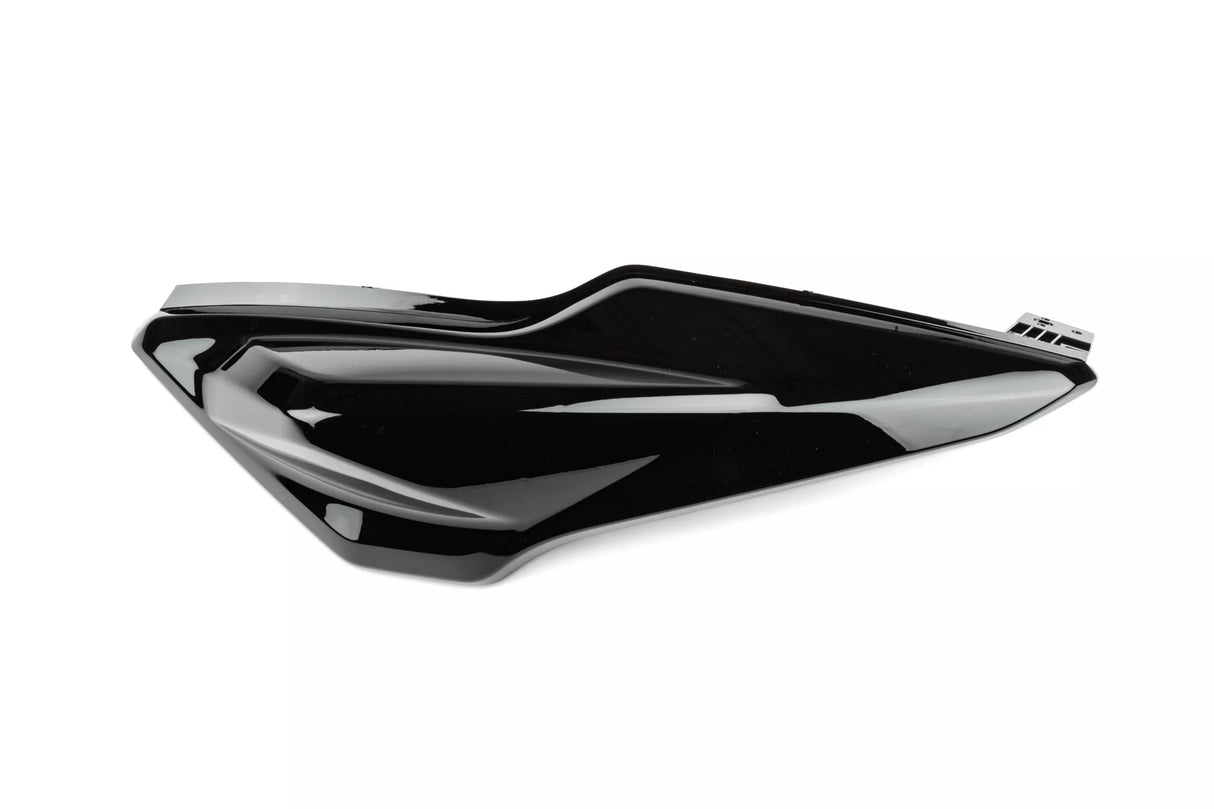 STR8 KÅPKIT 7 DELAR YAMAHA AEROX EFTER 2013 SVART BLANK