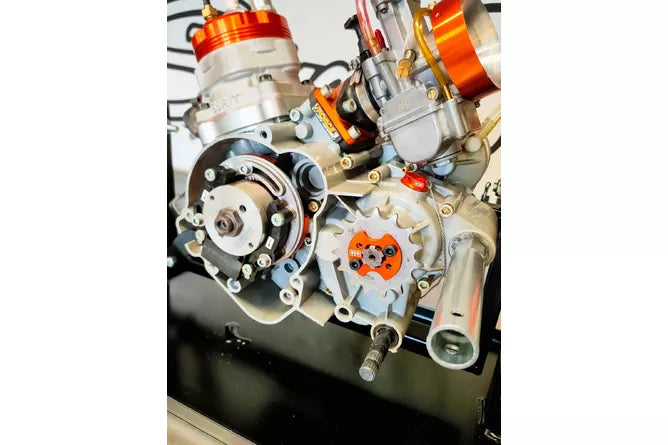 LÅSPLATTA FRAMDREV DERBI STAGE6